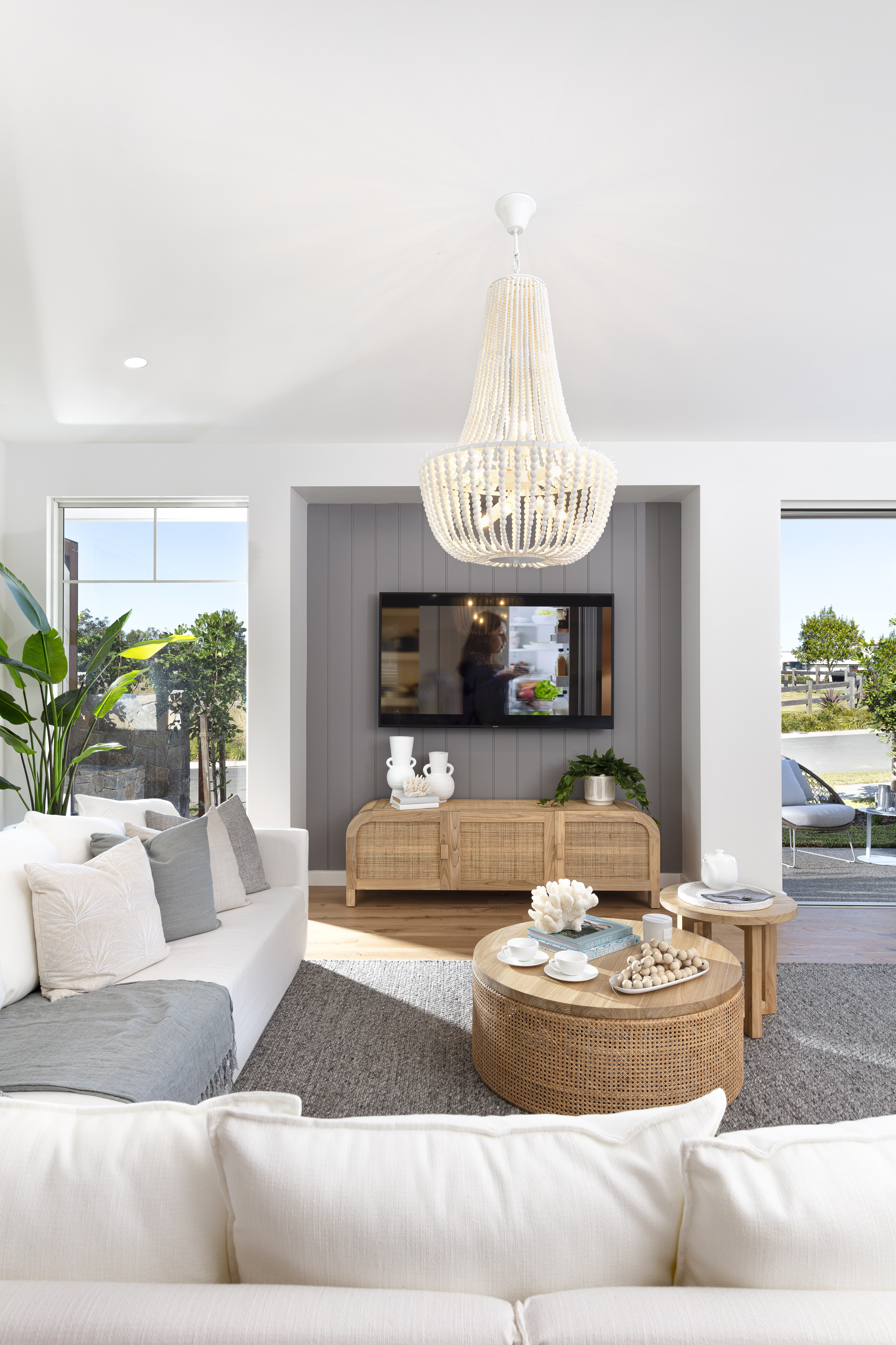 Retreat one storey coastal beach living room interior design
