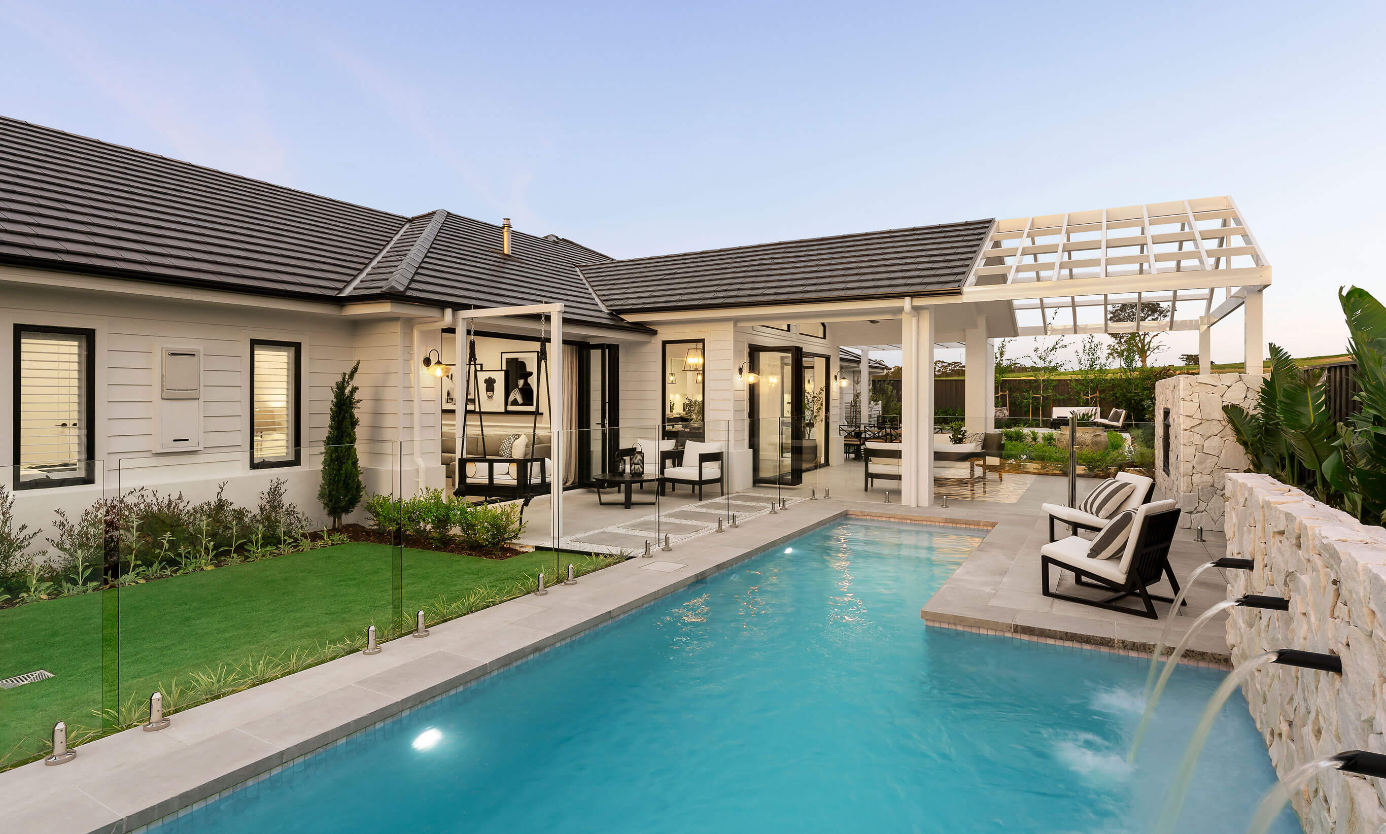 luxury acreage home design back yard pool
