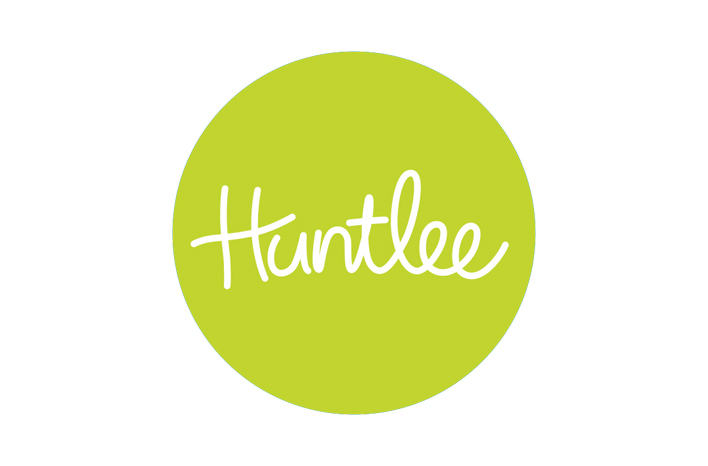 Huntlee 708px X 466px