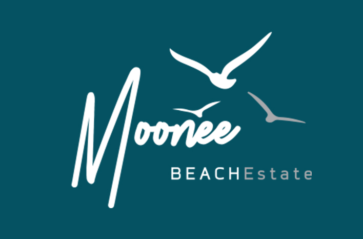 Moonee-Beach-708x466