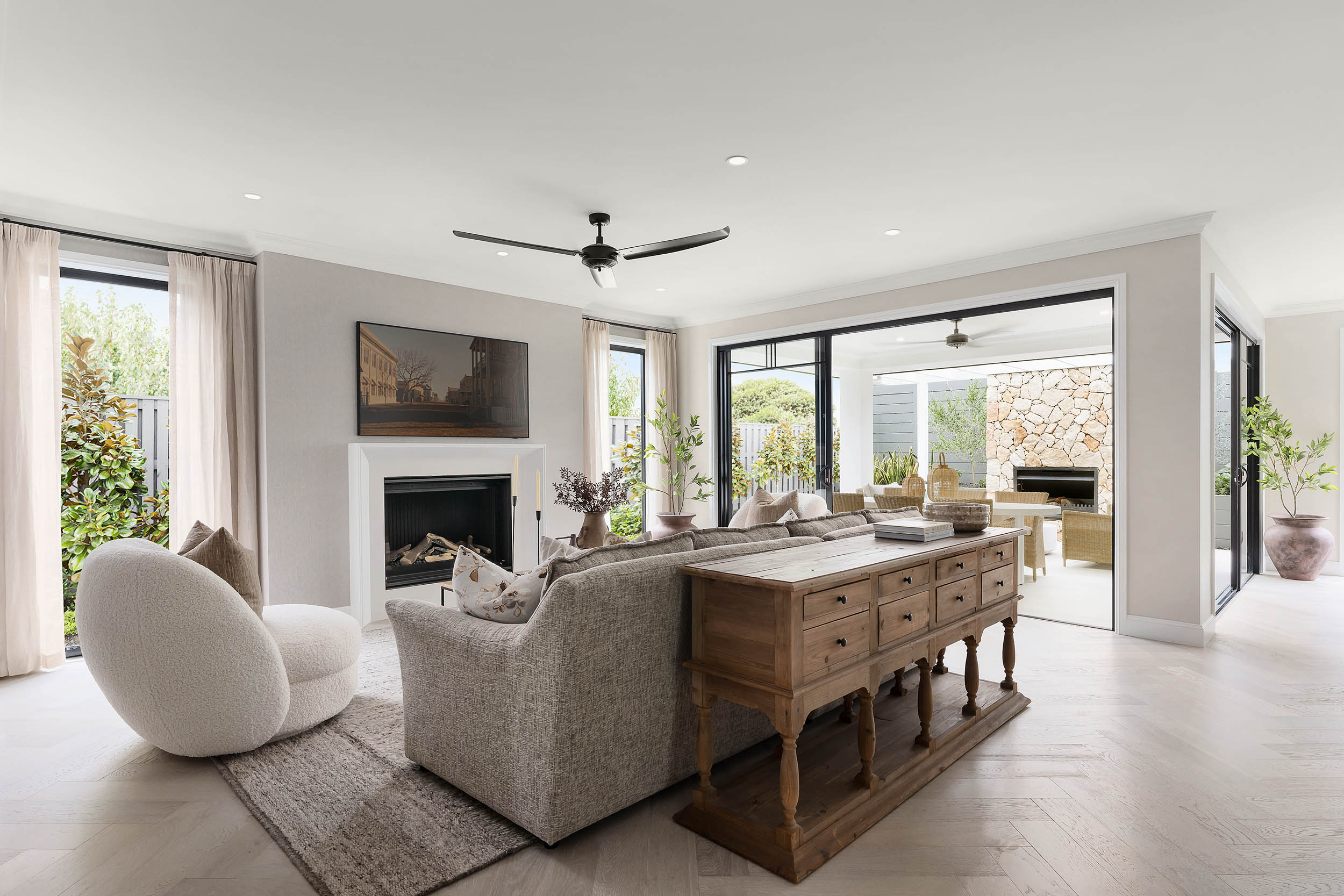 https://www.mcdonaldjoneshomes.com.au/home-design/saxonvale
