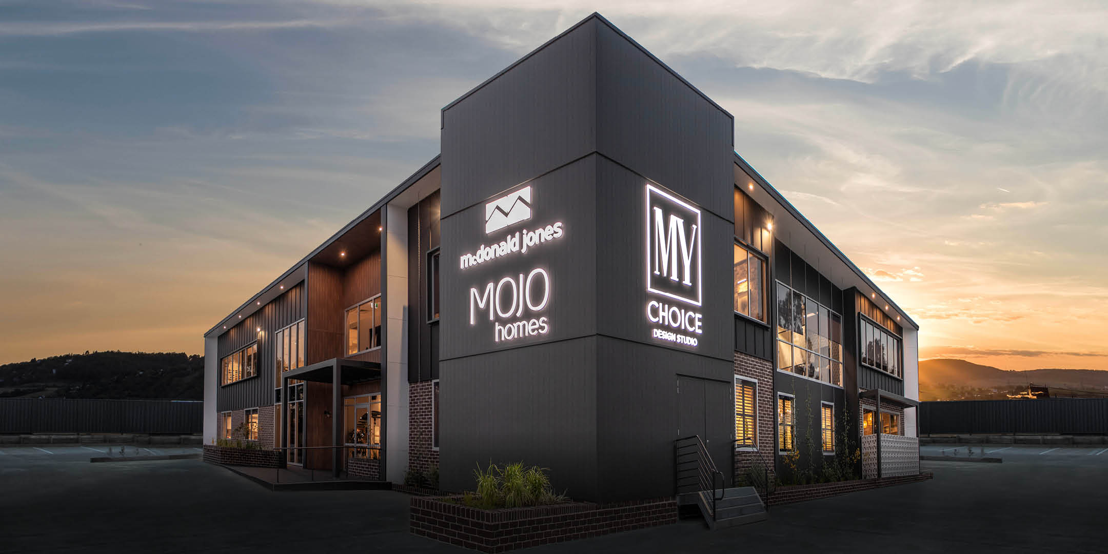 Facade image on the 1,009sqm MyChoice Design Studio at Thornton