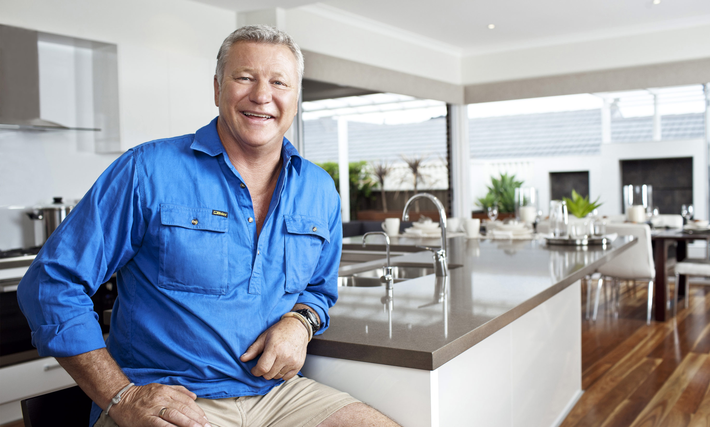 scott-cam-in-kitchen
