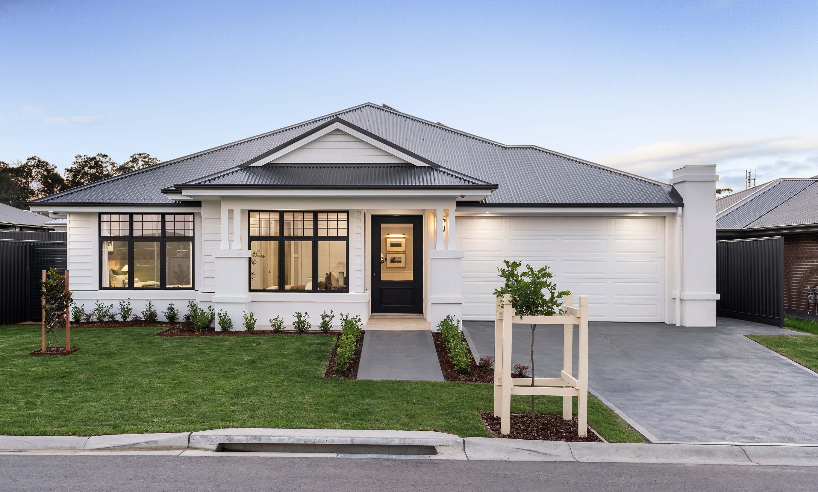 Anchorage - Helicopter House - Hampton Facade single storey house design anchorage hampton facade