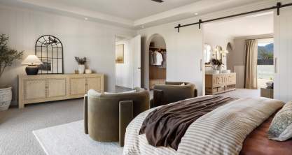Hermitage_Grande_Encore_shoalhaven_master_bedroom