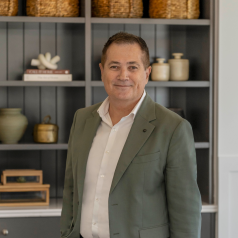 Sean_Quartermaine_Mcdonald_Jones_consultant