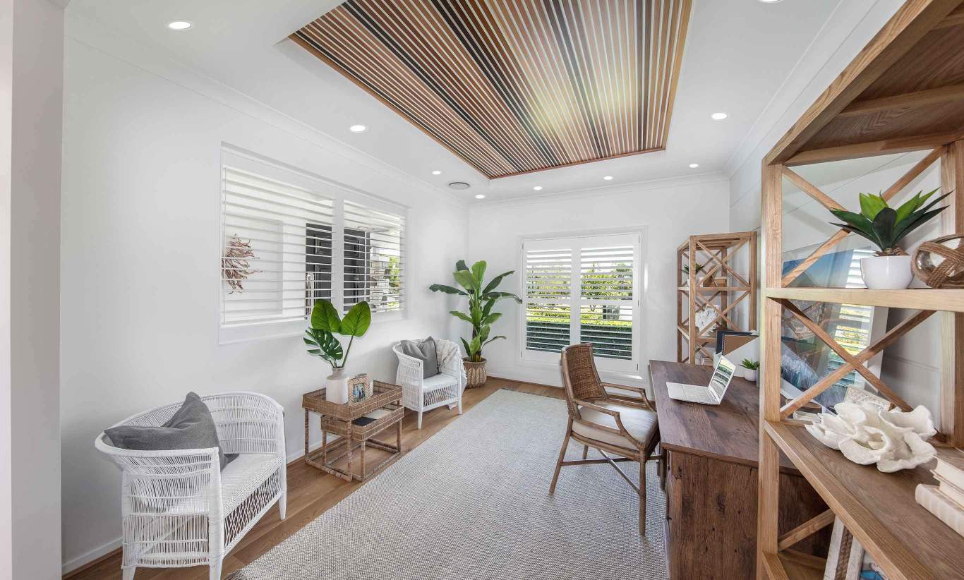 Bronte Executive Grand Manor One- Home Office