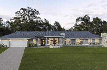 Display homes in braemar bronte hamptons facade