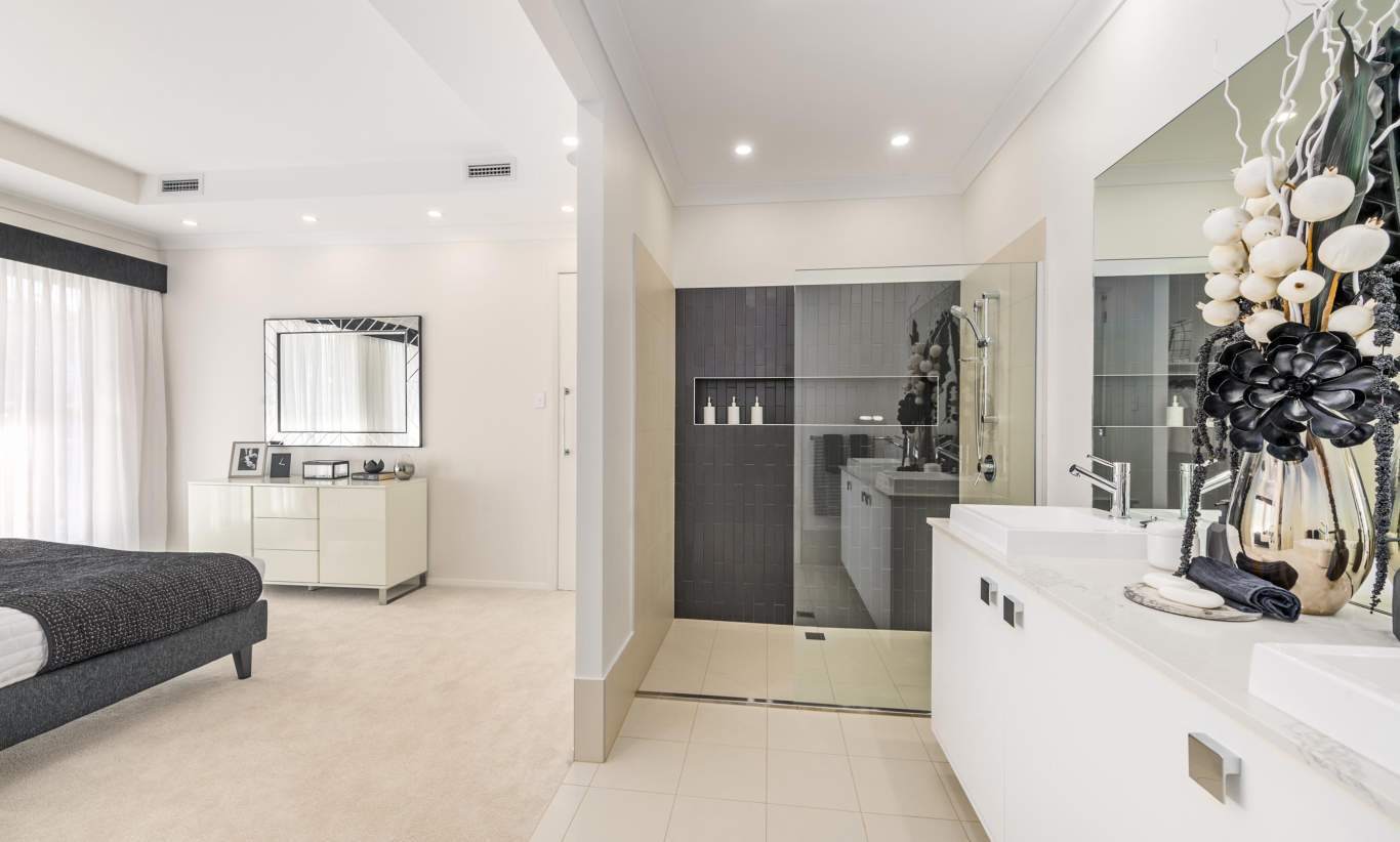 Master Bedroom, Ensuite - Havana Executive - McDonald Jones