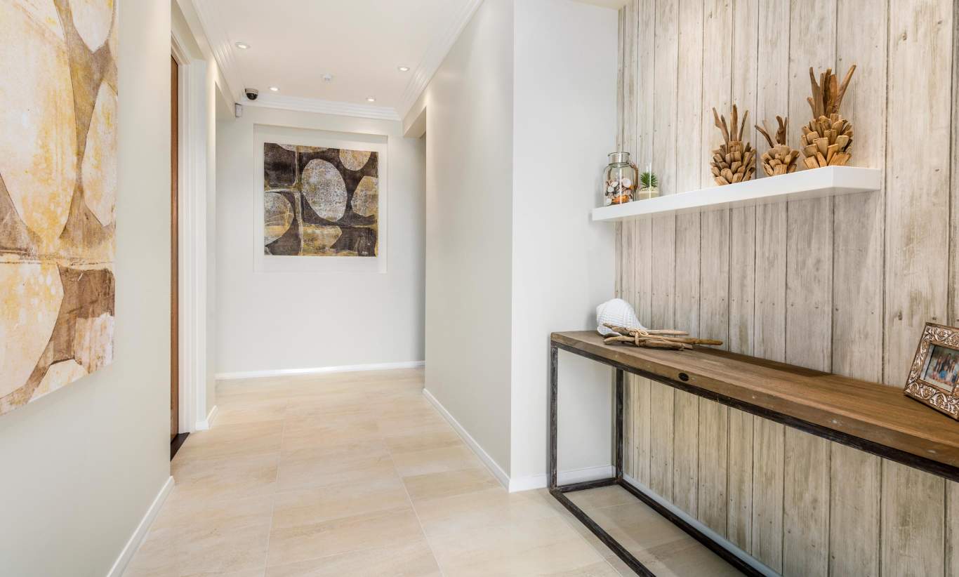 Entry - Seaside Retreat - Shell Cove - McDonald Jones