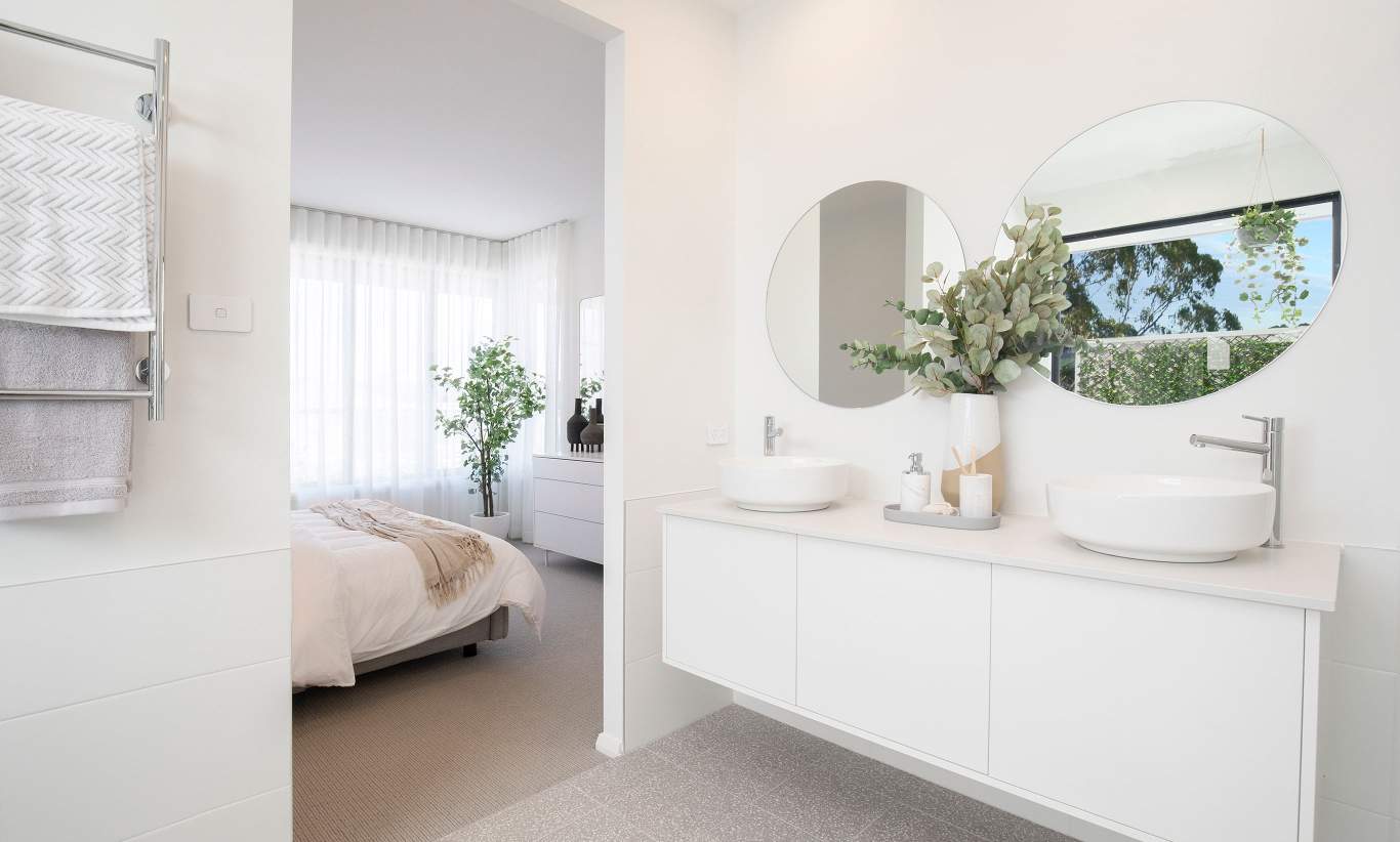 Havana Encore 14- Master Suite and Ensuite- McDonald Jones