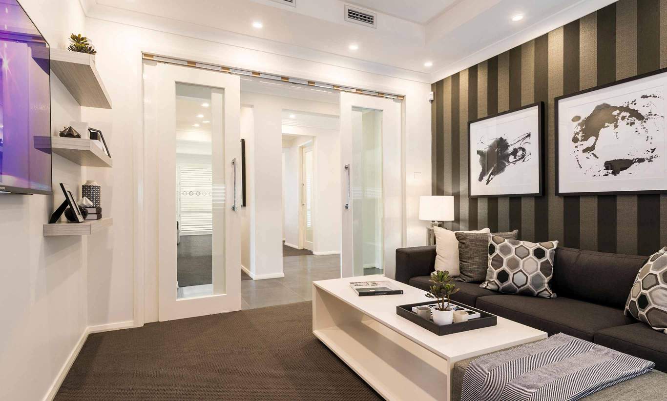 Miami 16- Home Theatre