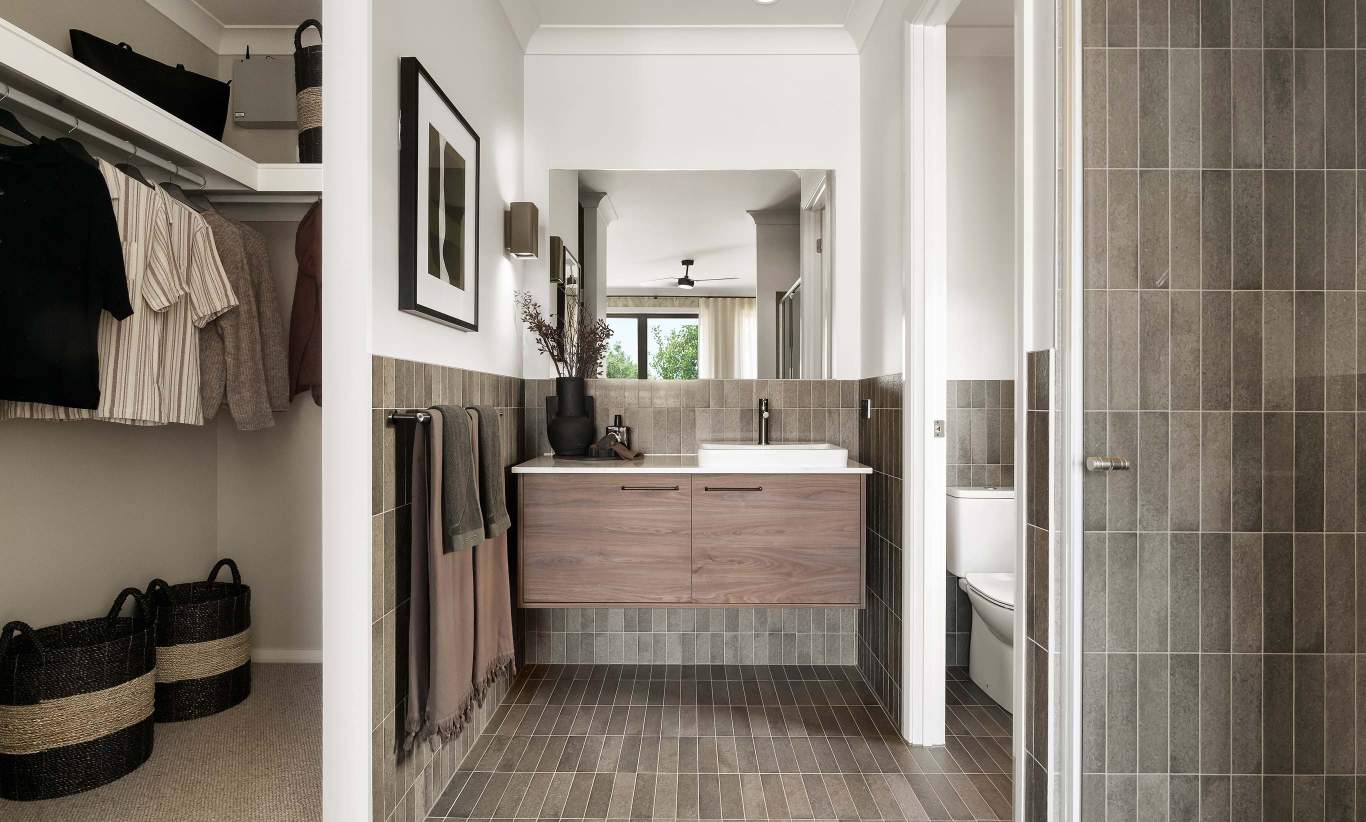 Riviera Encore Ensuite HomeWorld Oran Park One storey home design riviera encore ensuite oran park