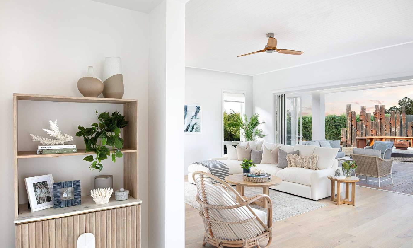 San Marino Manor 16- Family/Living and Alfresco- McDonald Jones