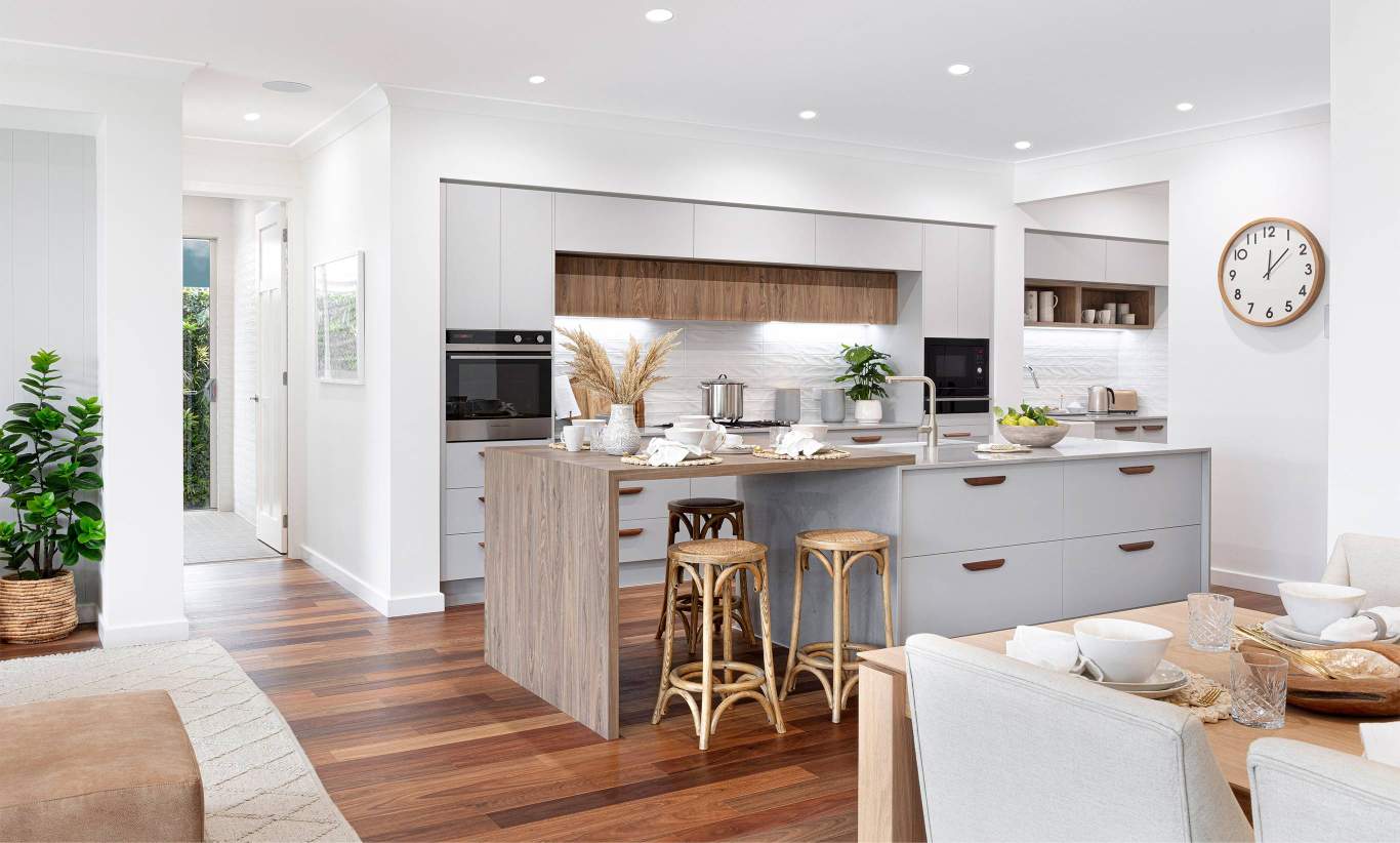 Santa Monica - Luxury New Home Design - Kitchen