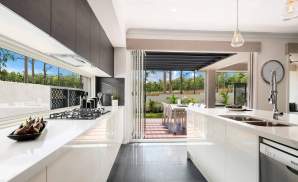 Miami 16- Kitchen and Alfresco