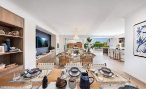Miami Executive 16- Dining, Family/Living, Alfresco and Kitchen