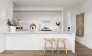 single level home design retreat encore kitchen