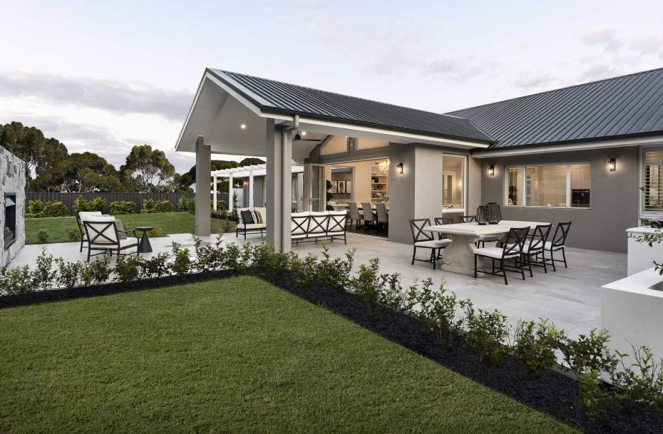 home design bronte executive grande manor one alfresco country living