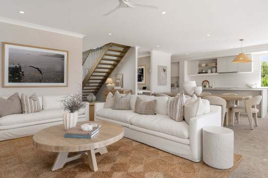 Enzo_sovereign_hills_two_storey_home_design