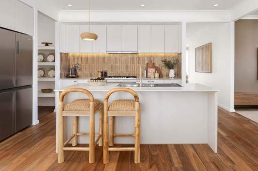 lucia-watagan-park-kitchen